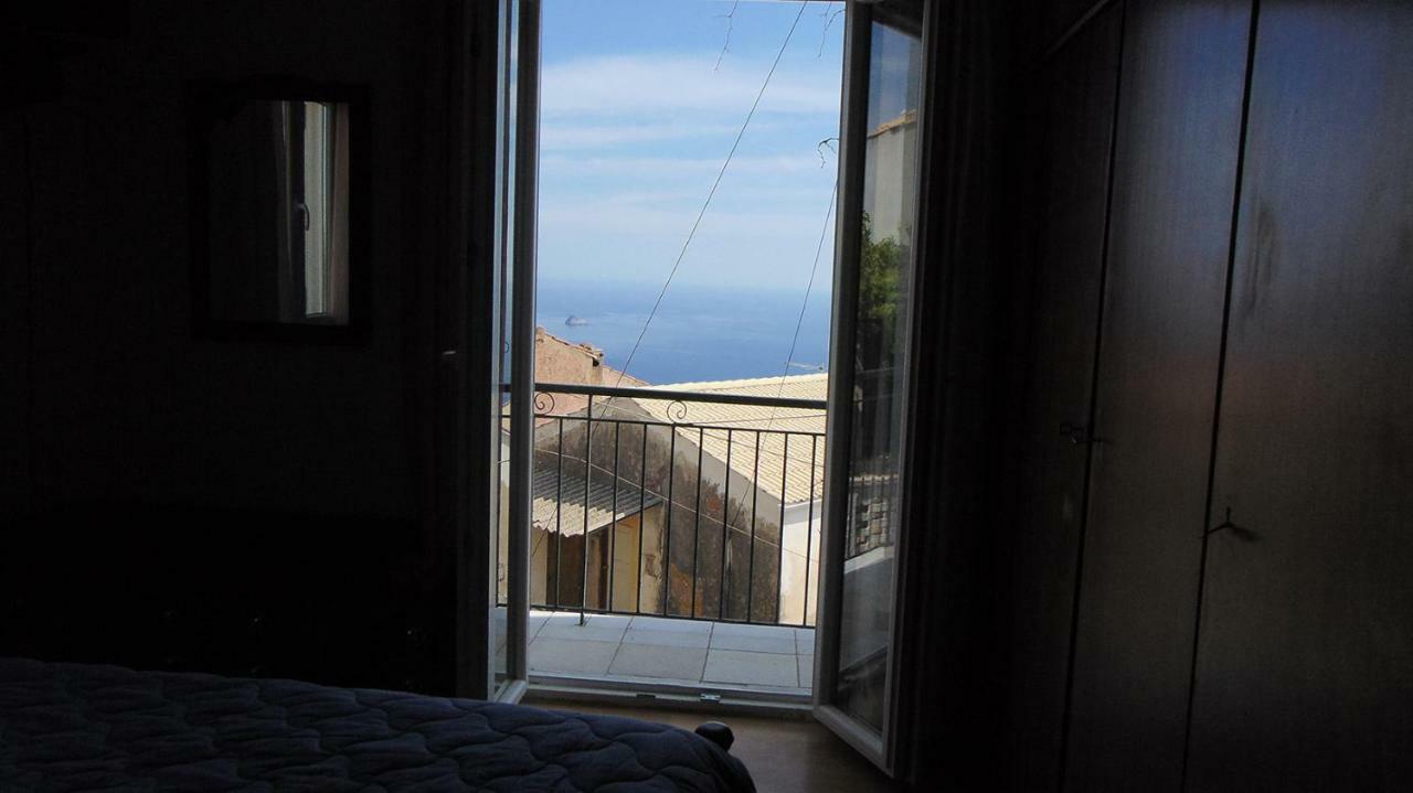 דירות Lakones View House מראה חיצוני תמונה